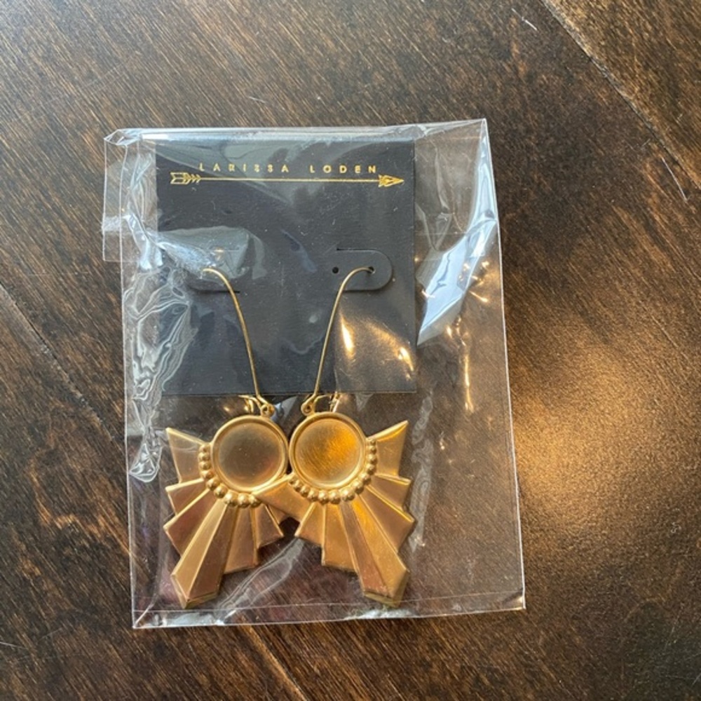Larissa Loden Earrings